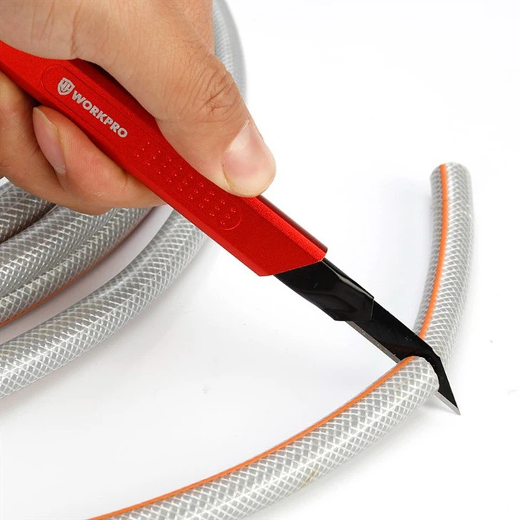 9MM ALUMINUM SNAP-OFF KNIFE